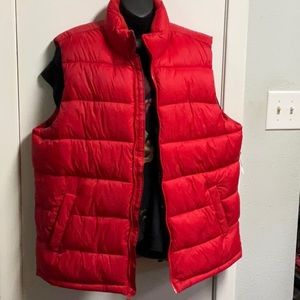 Red puffer vest. XL women’s